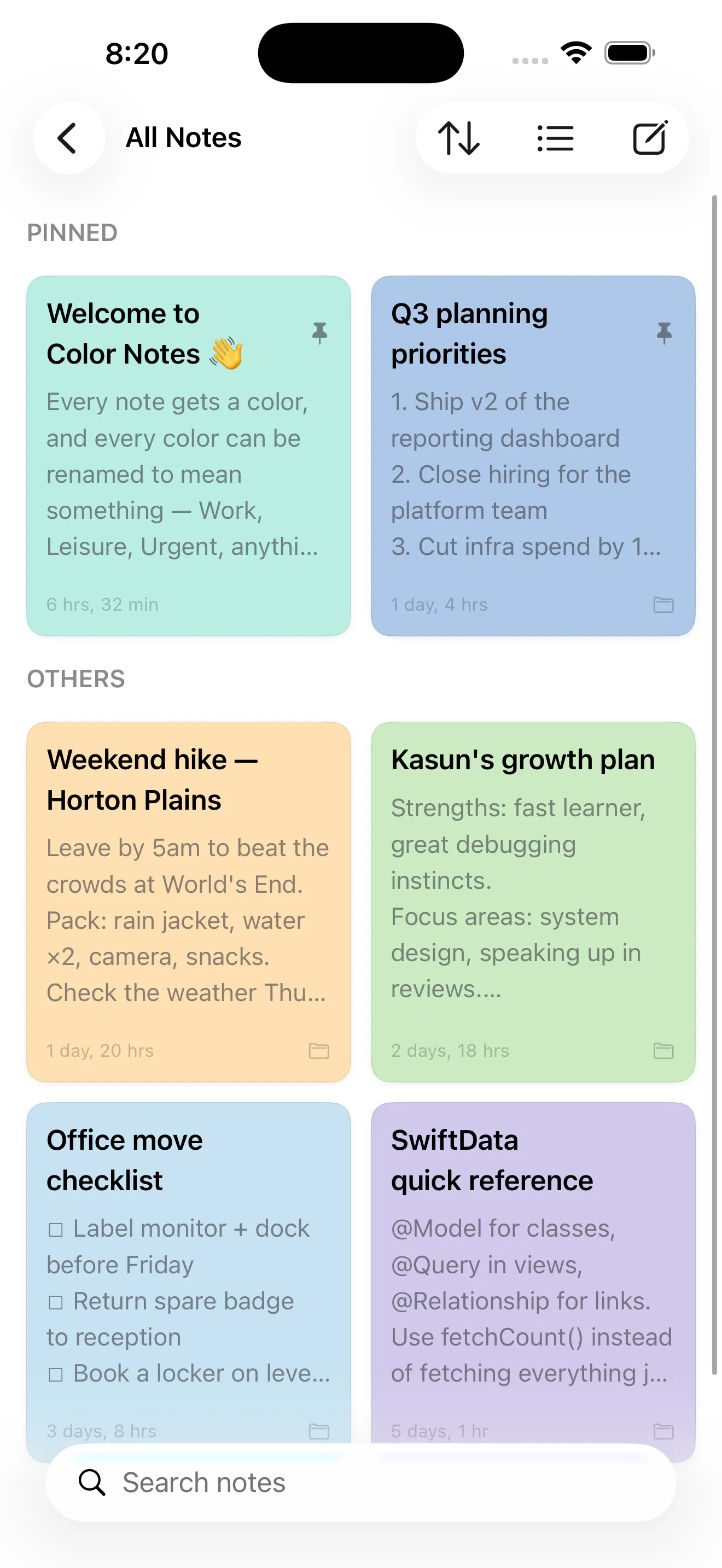 Colorful grid of notes with a Pinned section and Others, each note tinted its own pastel color