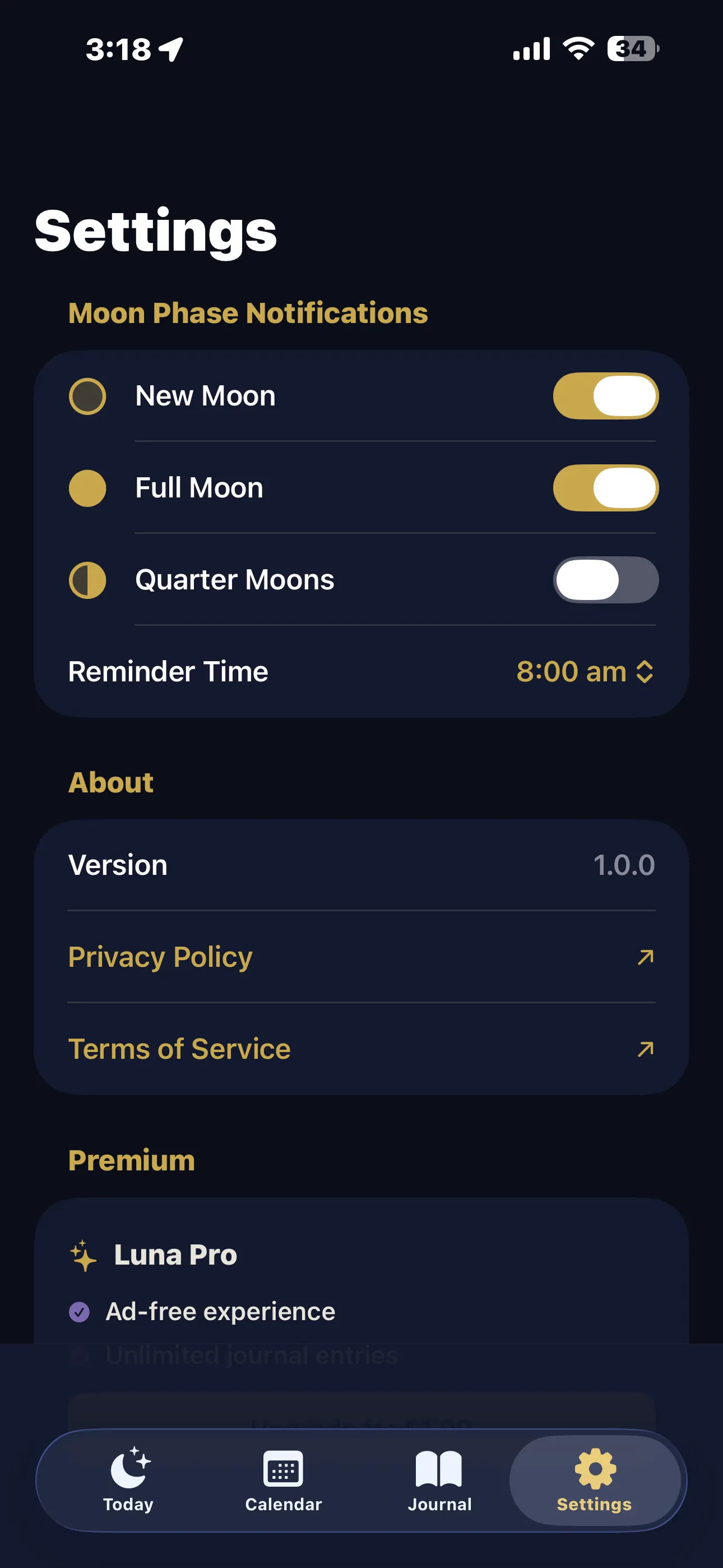 Luna Journal settings showing notification toggles for new moon, full moon, and quarter moons